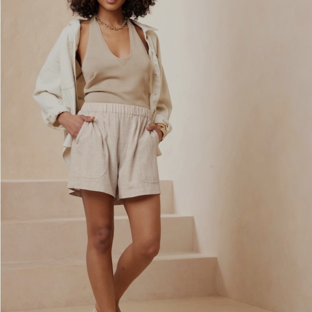Banana Republic | Linen Blend Shorts |  M